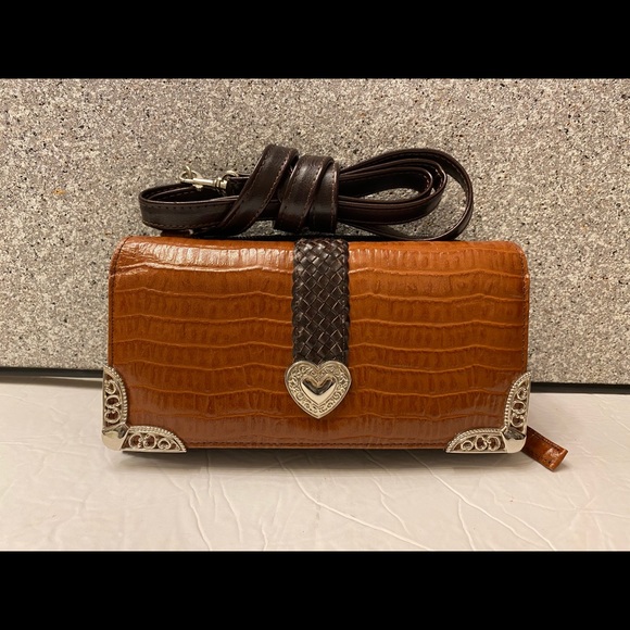 Crossbody Clutch - Picture 11 of 11